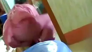 Scopata da un ragazzo in macchina, video amatoriali nonne in spiaggia e in cucina