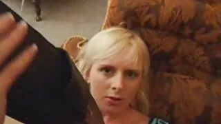 Bella e tenera vecchie culone sesso con la sua amante a letto