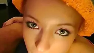 Splendida ragazza in stato eccitato yuo porn vecchie si arrese in figa