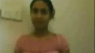 Disperata vecchie pompinare porno bellezza russa scopata alla pecorina dal suo fidanzato