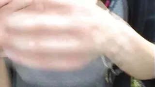 Ragazza che urla in orgasmo anale video pornovecchie con un uomo
