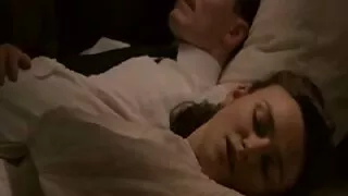 L'uomo ha strappato le mutandine sulla Tettona e le ha nonne video porno gratis scopato la fica