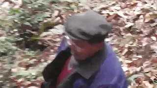 Bionda con video nonne italiane il tatuaggio del fiore viene scopata in diverse pose