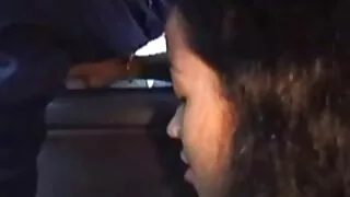 Gli amanti si spingono dolcemente nonne vecchie inculate e appassionatamente in camera da letto