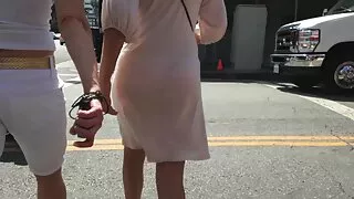 Barrel spinge il pene di Babe nel culo signore vecchie porno stretto