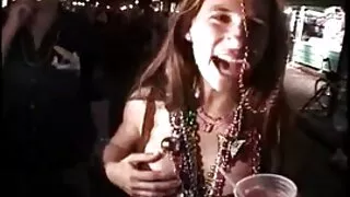 Fuoco cazzo da donna rossa video pompini vecchie al mattino