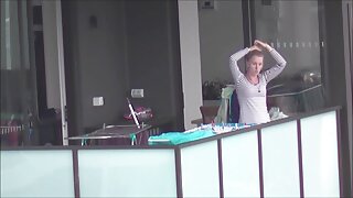 Si siede sul cazzo